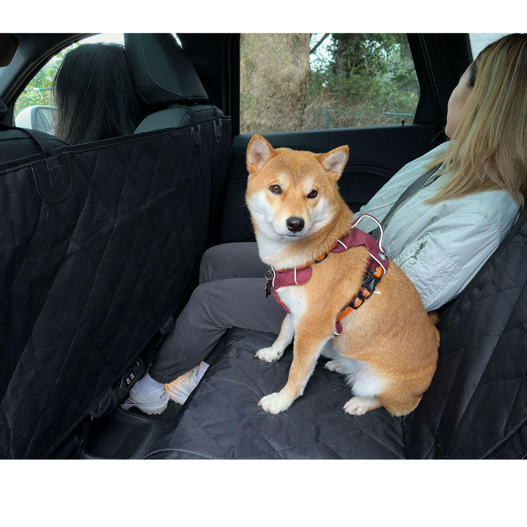 4 Cats & Dogs Jet Seat Jacket Car Seat Protector