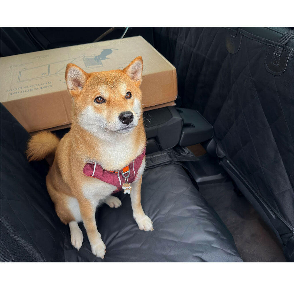4 Cats & Dogs Jet Seat Jacket Car Seat Protector