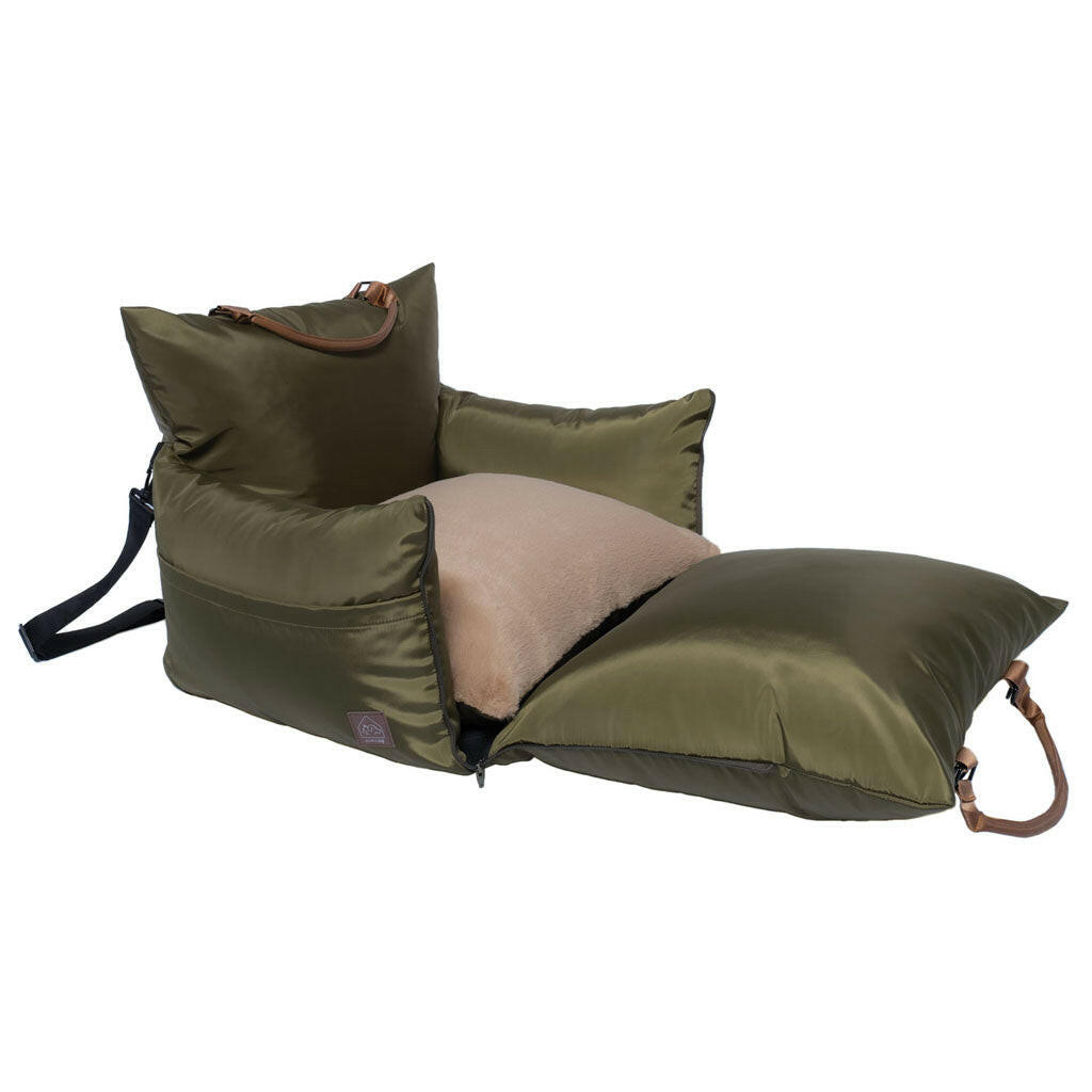 4 Cats & Dogs Marco XL Car & Travel Bed, 20.5x35.5"