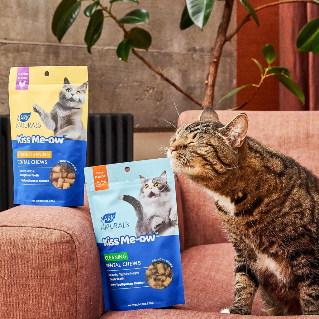 Ark Naturals Kiss Me-Ow Strengthening Dental Chews Crunchy Cat Treats, Chicken Flavor
